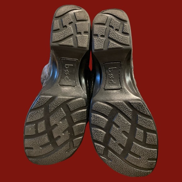 B.O.C Born Gray Leather Mules Sz 9 - Picture 6 of 6